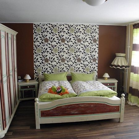 Hotel 4 Jahreszeiten mit Restaurant Albstadt Kültér fotó