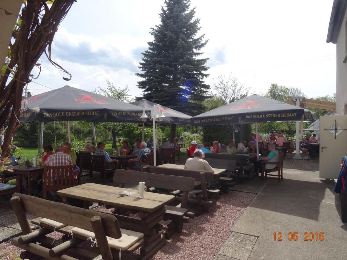 Hotel 4 Jahreszeiten mit Restaurant Albstadt Kültér fotó