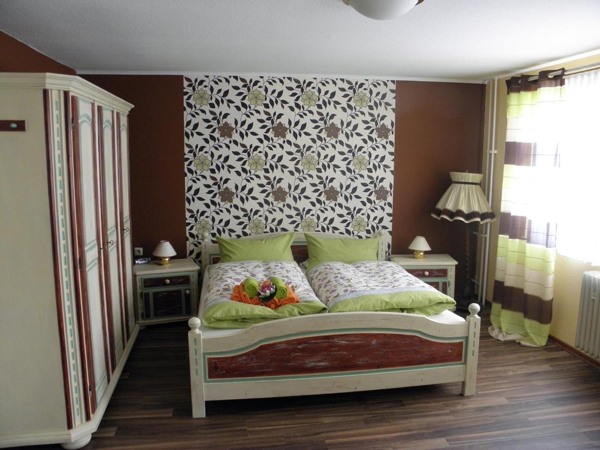 Hotel 4 Jahreszeiten mit Restaurant Albstadt Kültér fotó