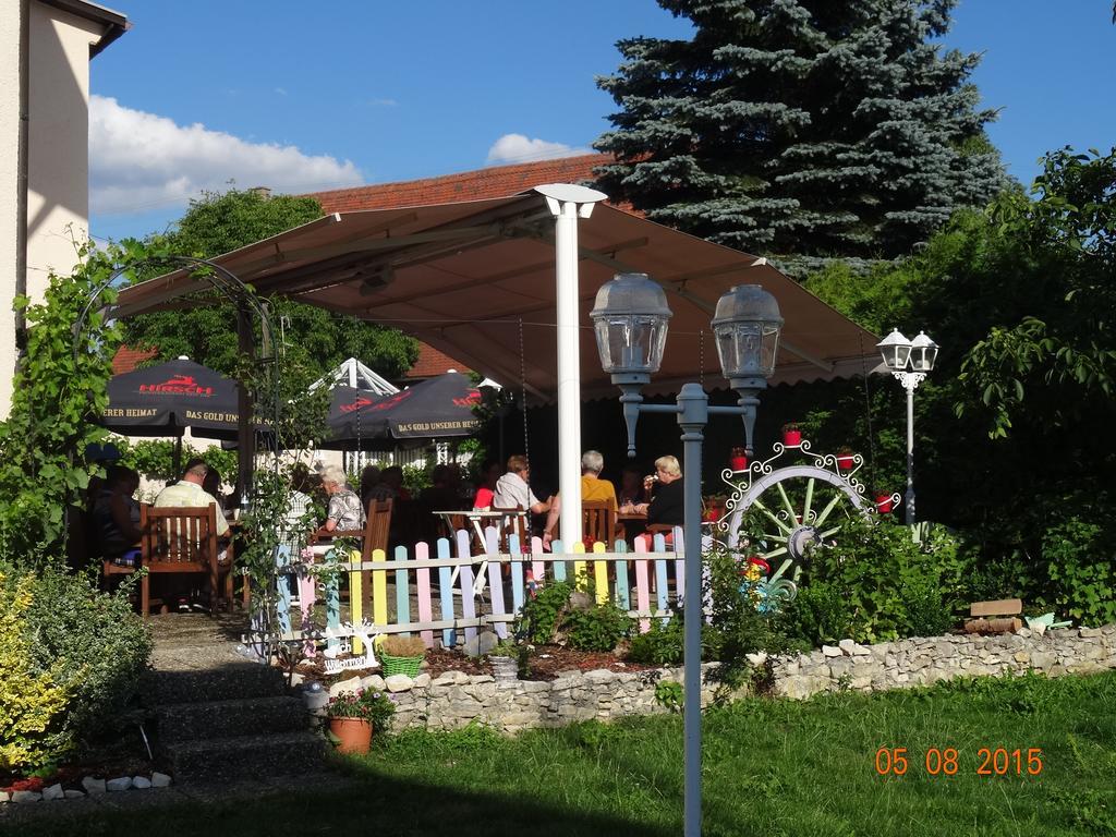 Hotel 4 Jahreszeiten mit Restaurant Albstadt Kültér fotó