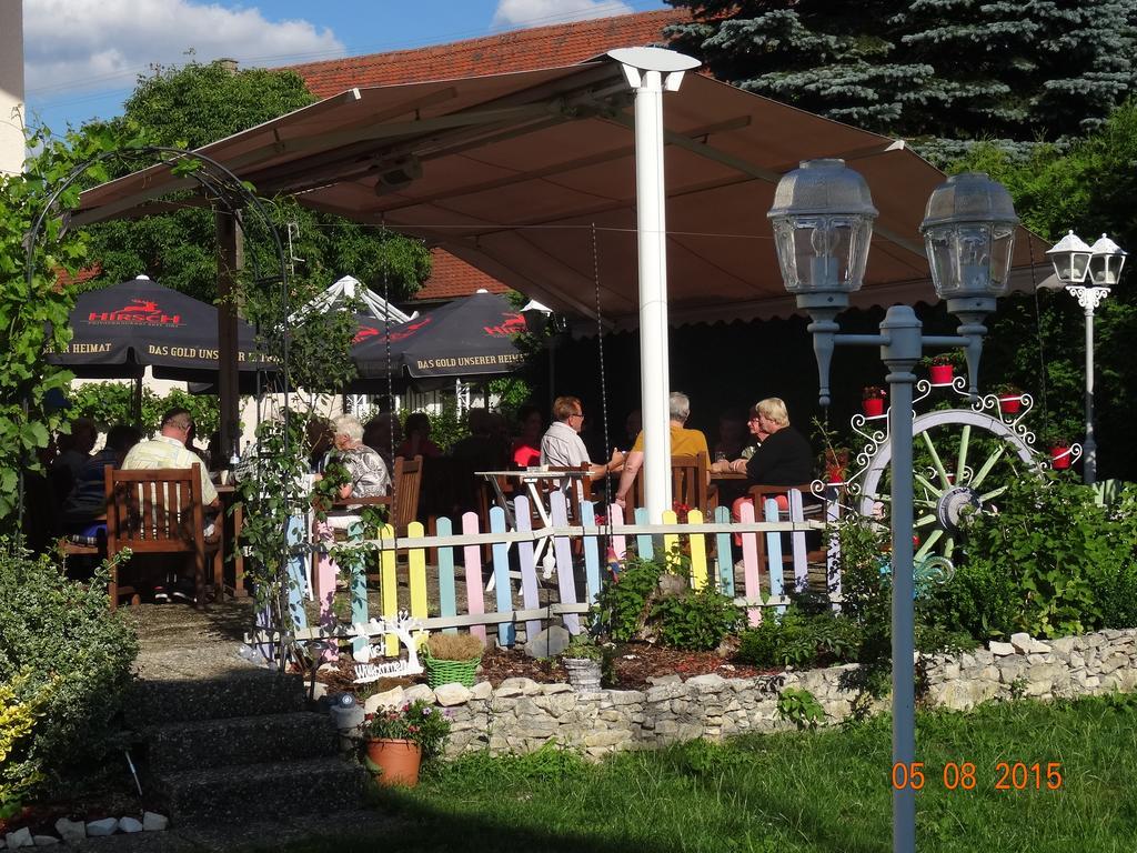 Hotel 4 Jahreszeiten mit Restaurant Albstadt Kültér fotó