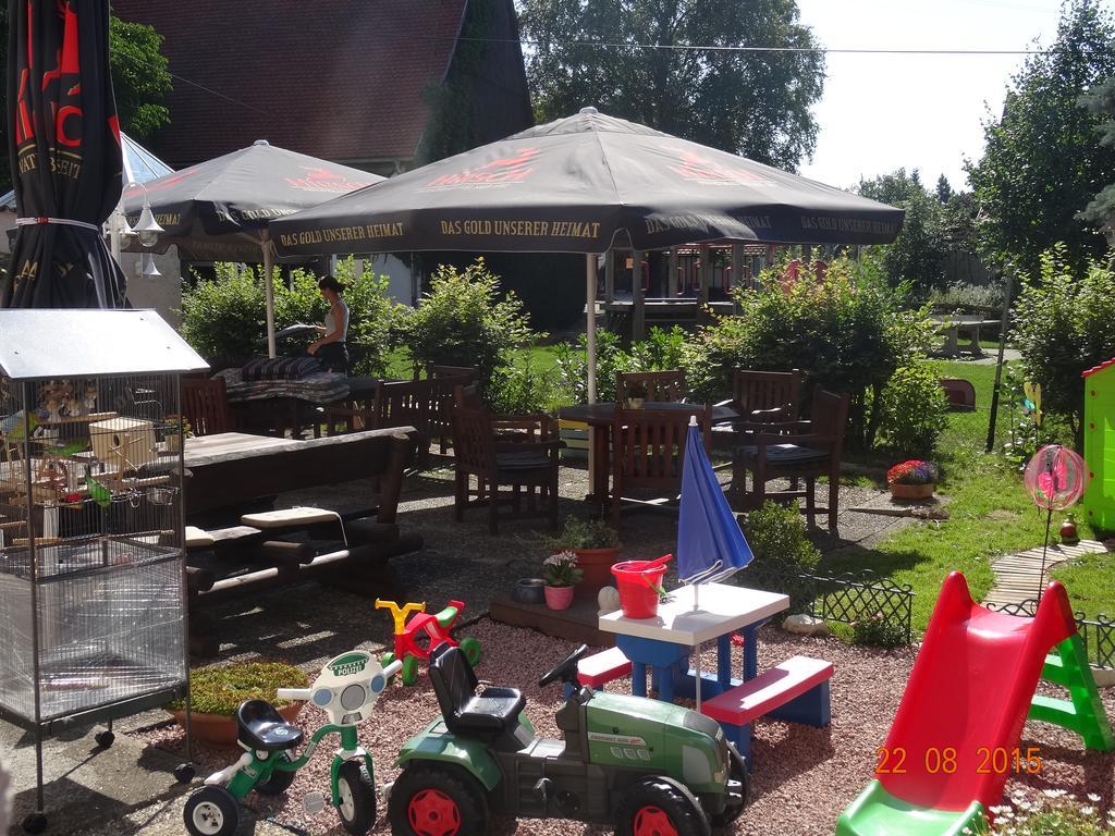 Hotel 4 Jahreszeiten mit Restaurant Albstadt Kültér fotó