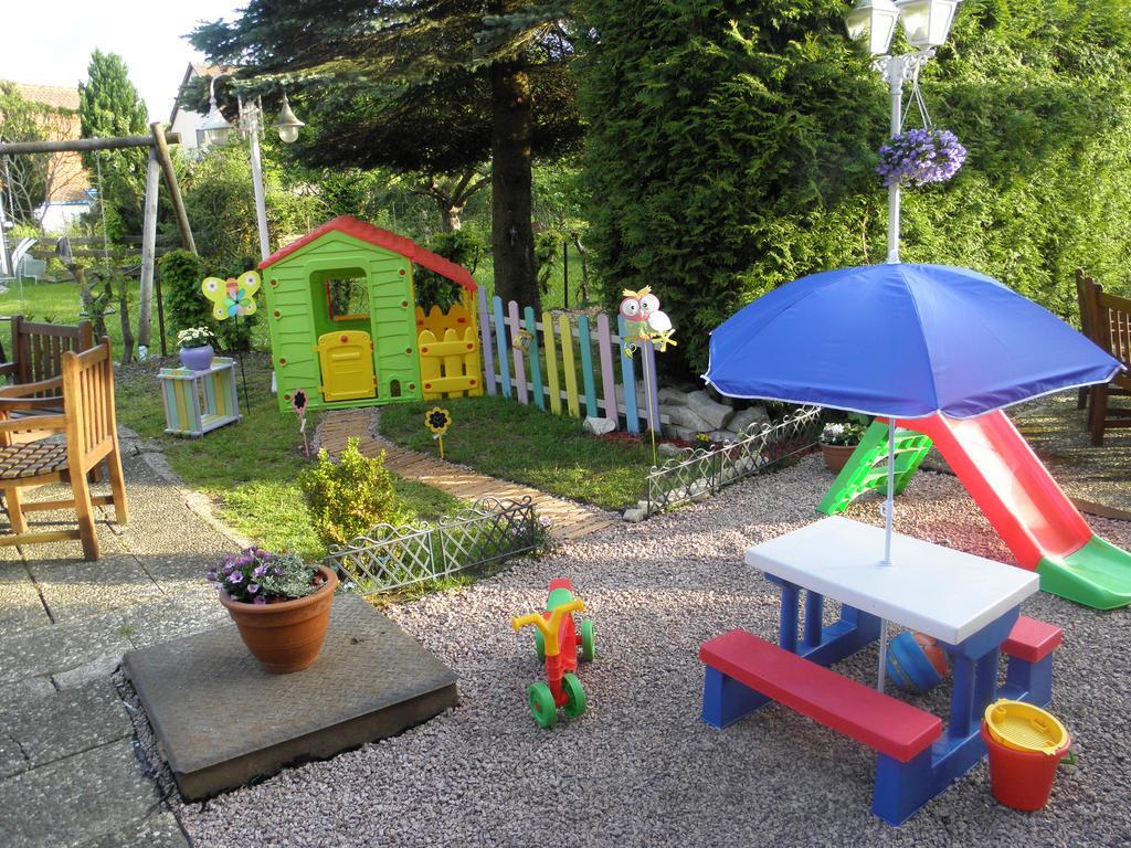 Hotel 4 Jahreszeiten mit Restaurant Albstadt Kültér fotó