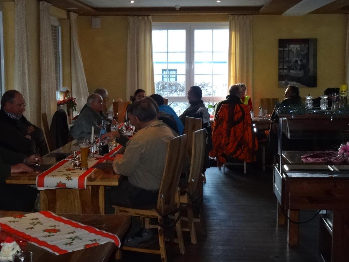Hotel 4 Jahreszeiten mit Restaurant Albstadt Kültér fotó