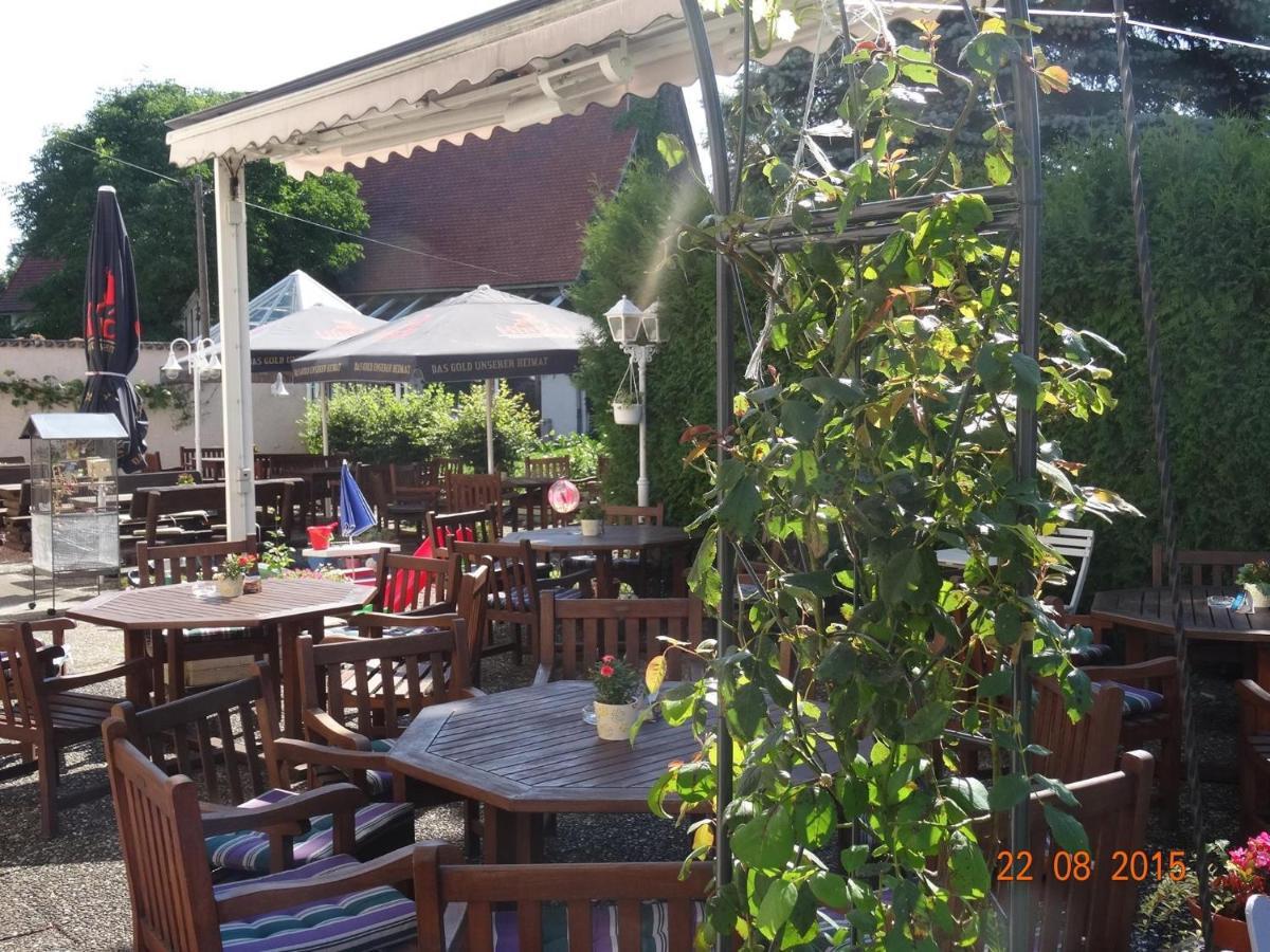 Hotel 4 Jahreszeiten mit Restaurant Albstadt Kültér fotó
